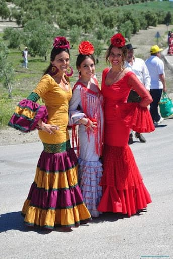 İspanya Yerel Kıyafetleri